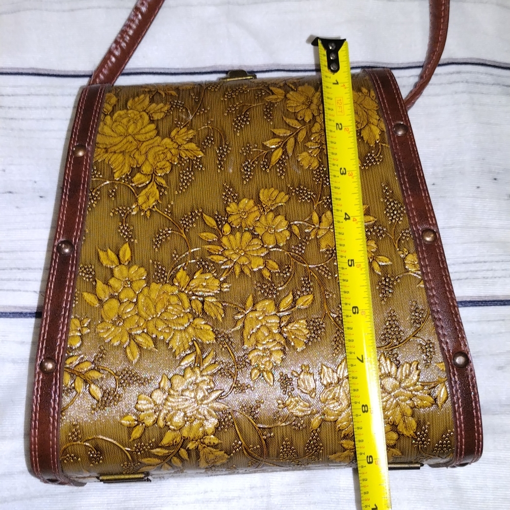 Vintage tooled leather bag tote bag Cottage core bag. Tooled leather box